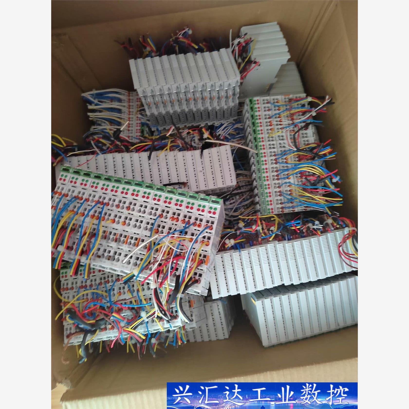 万可模块拆机件成色漂亮功能包好有需要的老板私聊议价 询价下单