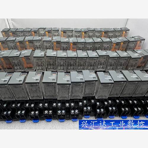 RXM24VDC施耐徳继电器带底座，拆机， 议价商品