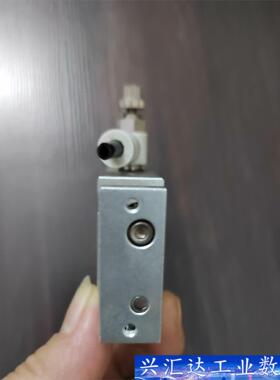 lAirTac/亚德客  原装亚德客双轴气缸,TR6X20S  询价下单