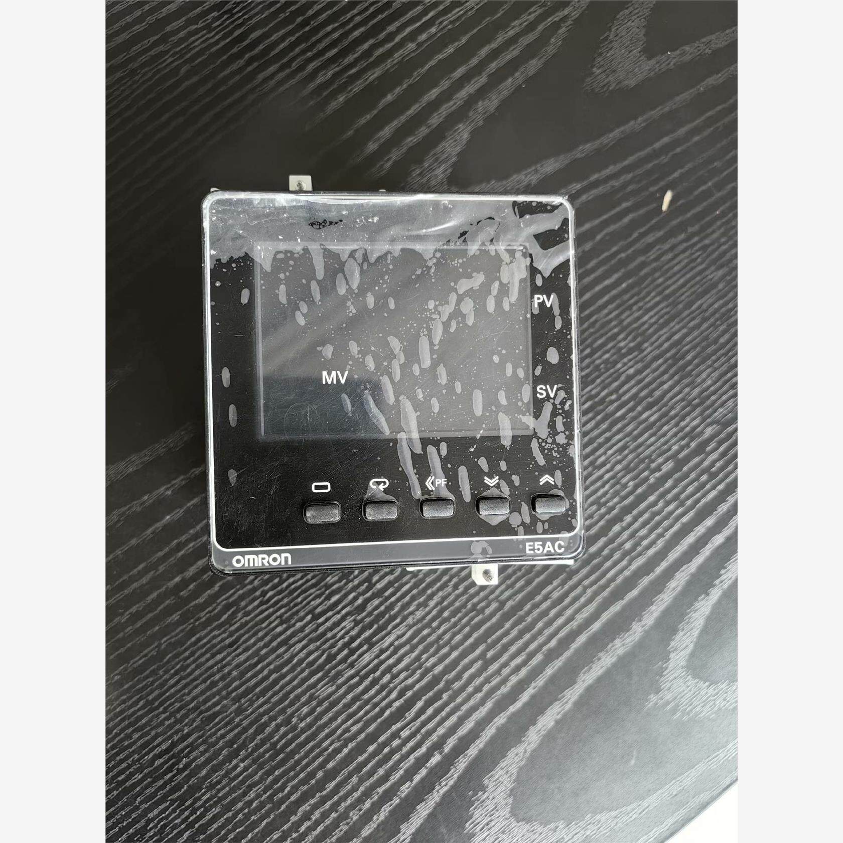 温控表E5AC一CX3ASM一804，带485，仅装了