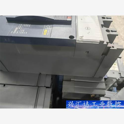 施耐德塑壳断路器EZD630E