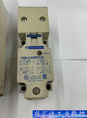 XS8-C40MP230 接近开关，工程剩余两个，全新原装未  询价下单