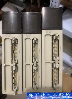 施耐德模块TSXDEY32D2K 有3个 成色好 拆机件 功 议价商品