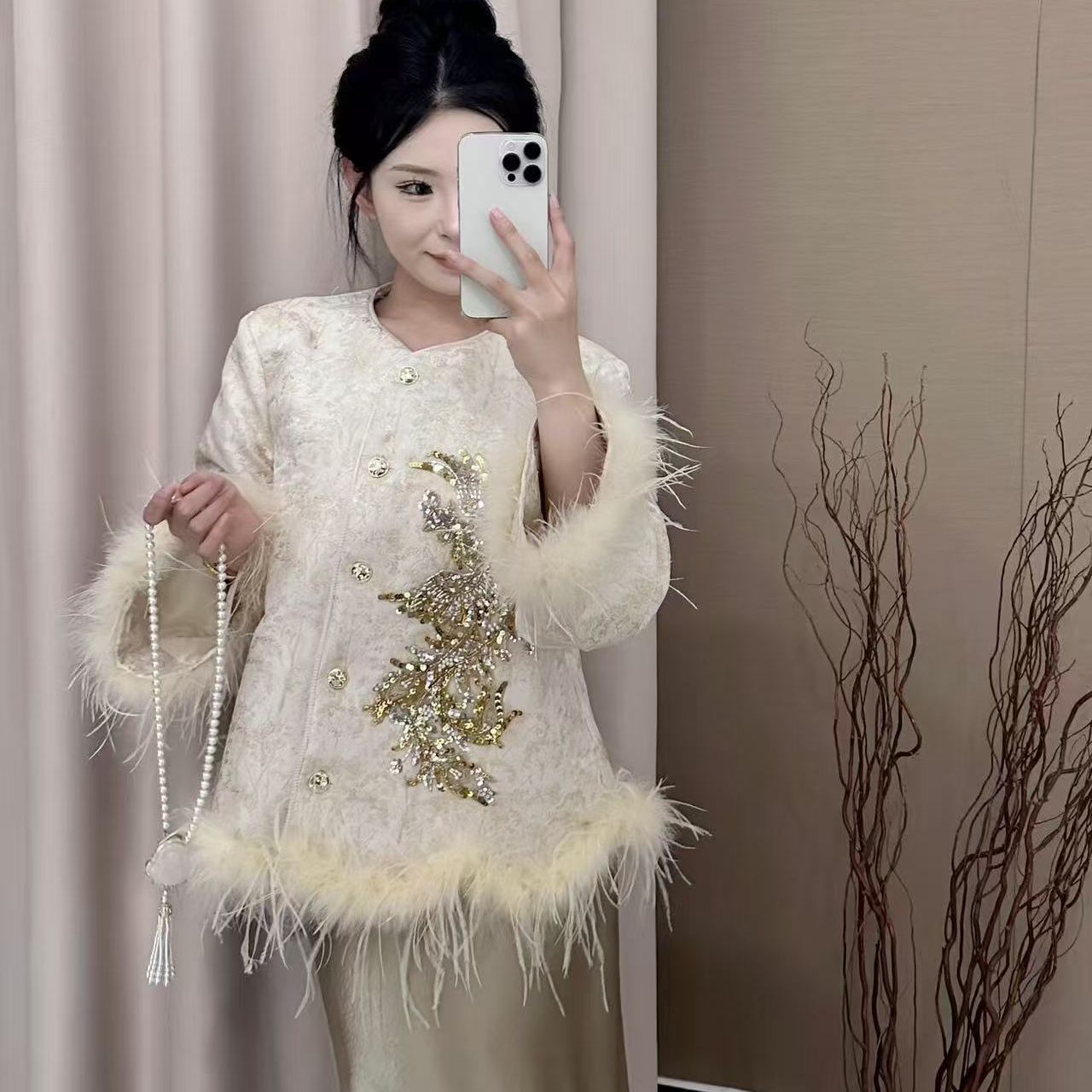 LD STUDIO亮亮家-款新中式千金风珠绣凤纹贵气保暖羽绒服外套5730