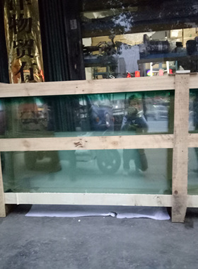 东风EQ1118GA EQ2102 EQ2102G军车配件 驾驶室前挡风玻璃总成