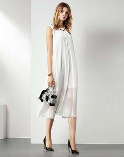 Eva 伊华欧秀轻盈裸感莫代尔亲肤極简风双层圆领连衣裙c11 Ouxiu