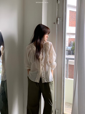 韩代正品东大门riveroom春季新款时尚百搭显瘦衬衫女NO退NO换