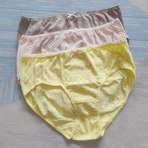 韩国纯棉抗菌中腰女士三角裤