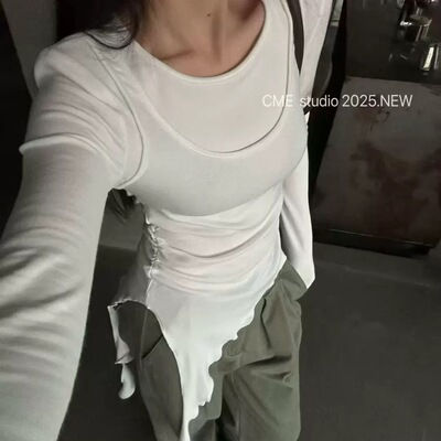 22025秋冬新款褶皱拼接假两件上衣女设计感修身显瘦短款T恤