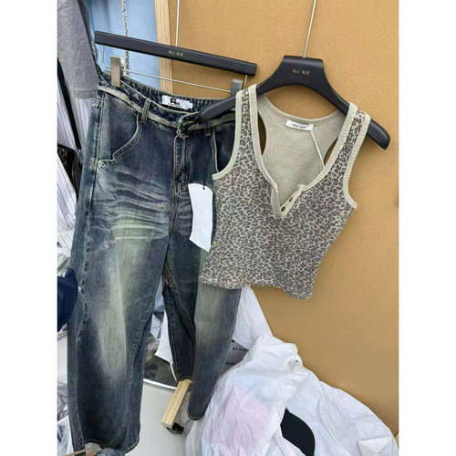 2026年春夏季新款时髦精复古小众U型领豹纹背心女内搭上衣