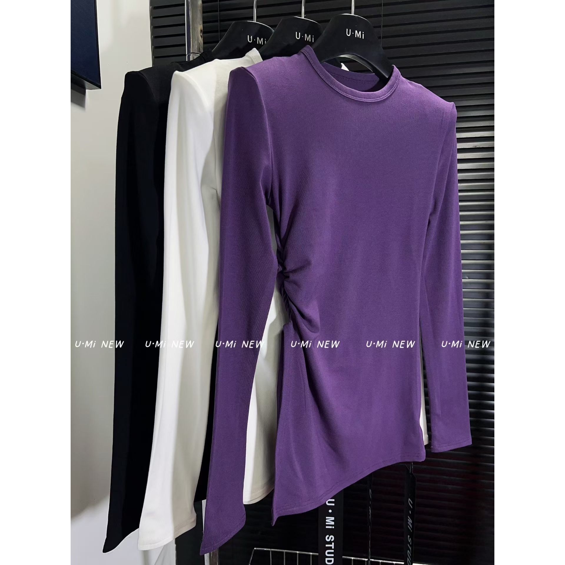 圆领垫肩长袖T恤女欧洲站2025冬装新款加绒保暖修身打底衫