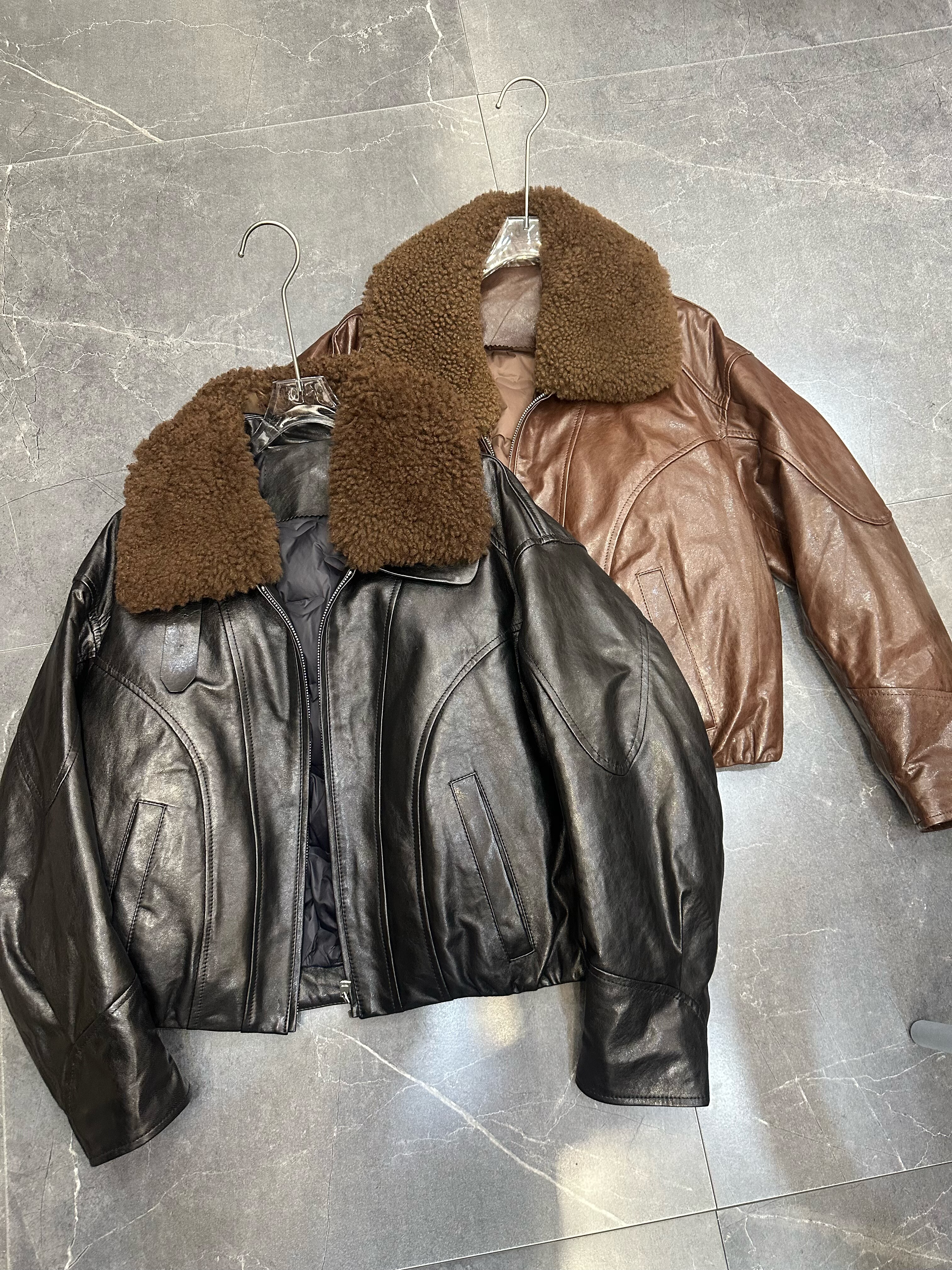 秋冬新款进口冷萃油蜡头层绵羊皮鹅绒服皮毛一体毛领羽绒外套