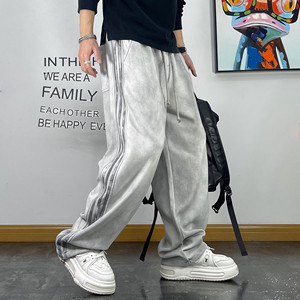 美式休闲宽松垂感直筒裤男青年运动三条杠拼接做旧脏脏灰卫裤夏款