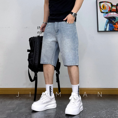街头满天星宽松直筒休闲牛仔短裤