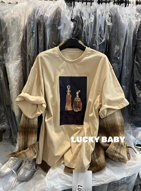 MH家 2025秋季新款韩版时尚百搭宽松显瘦香水图案圆领短袖T恤女