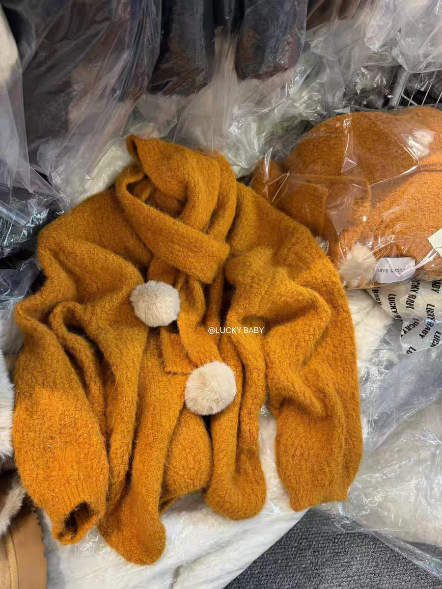 MH家 韩版宽松慵懒风软糯毛衣女设计感小众针织衫配球球围巾