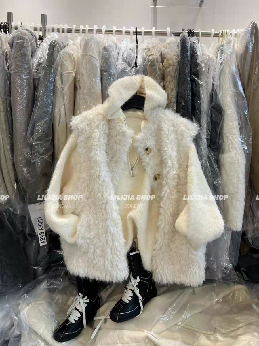 MH家 2025秋冬新款韩版宽松显瘦连帽拉链毛衣+羊羔毛马甲背心女