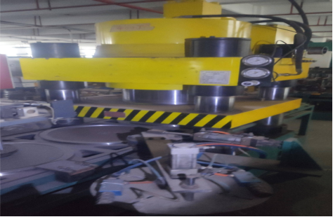 11月19日郑州2号楼的机器设备网络拍卖公告