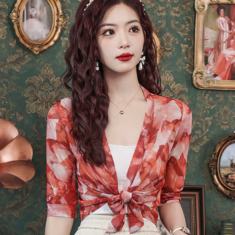 中袖防晒披肩女夏季薄款大码外搭短款罩衫复古印花网纱开衫外披潮