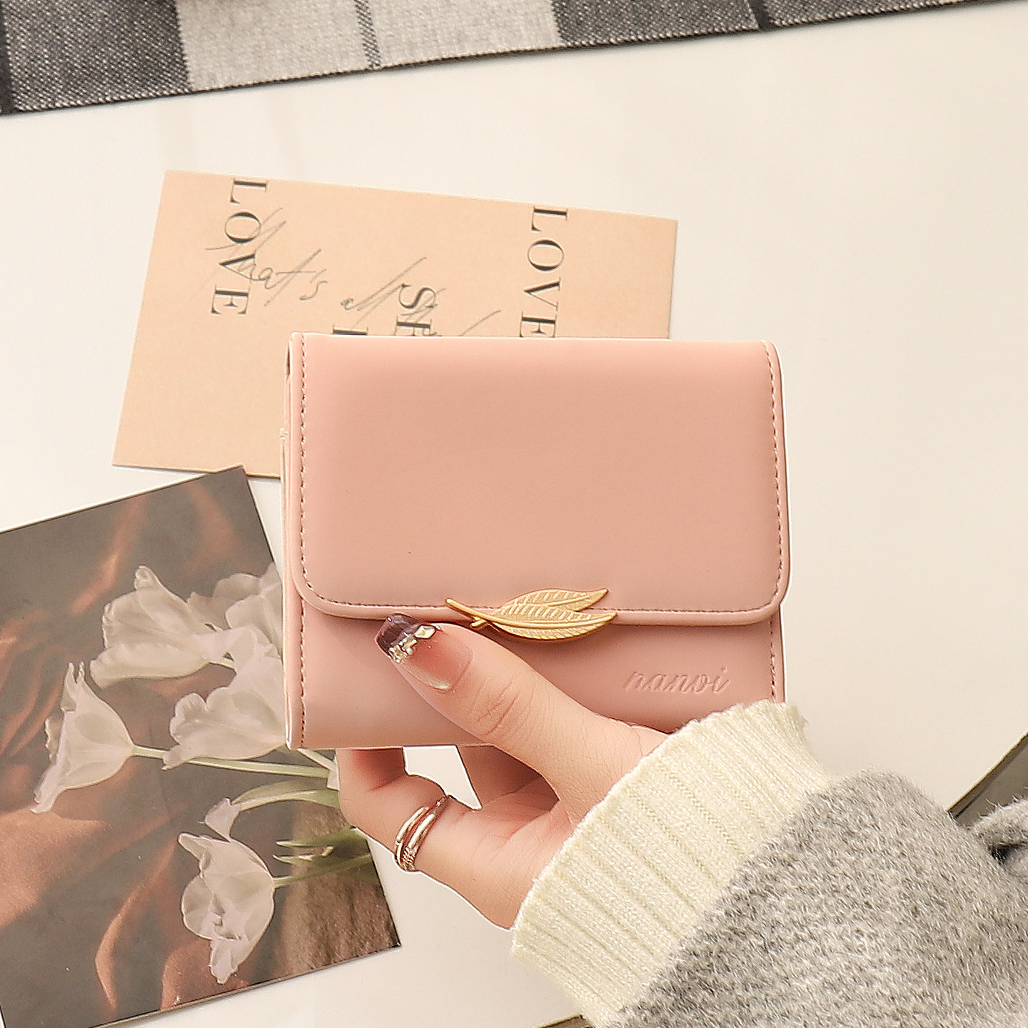 钱包女短款2026新款新年礼物钱夹卡包二合一多功能小众叶子手拿包