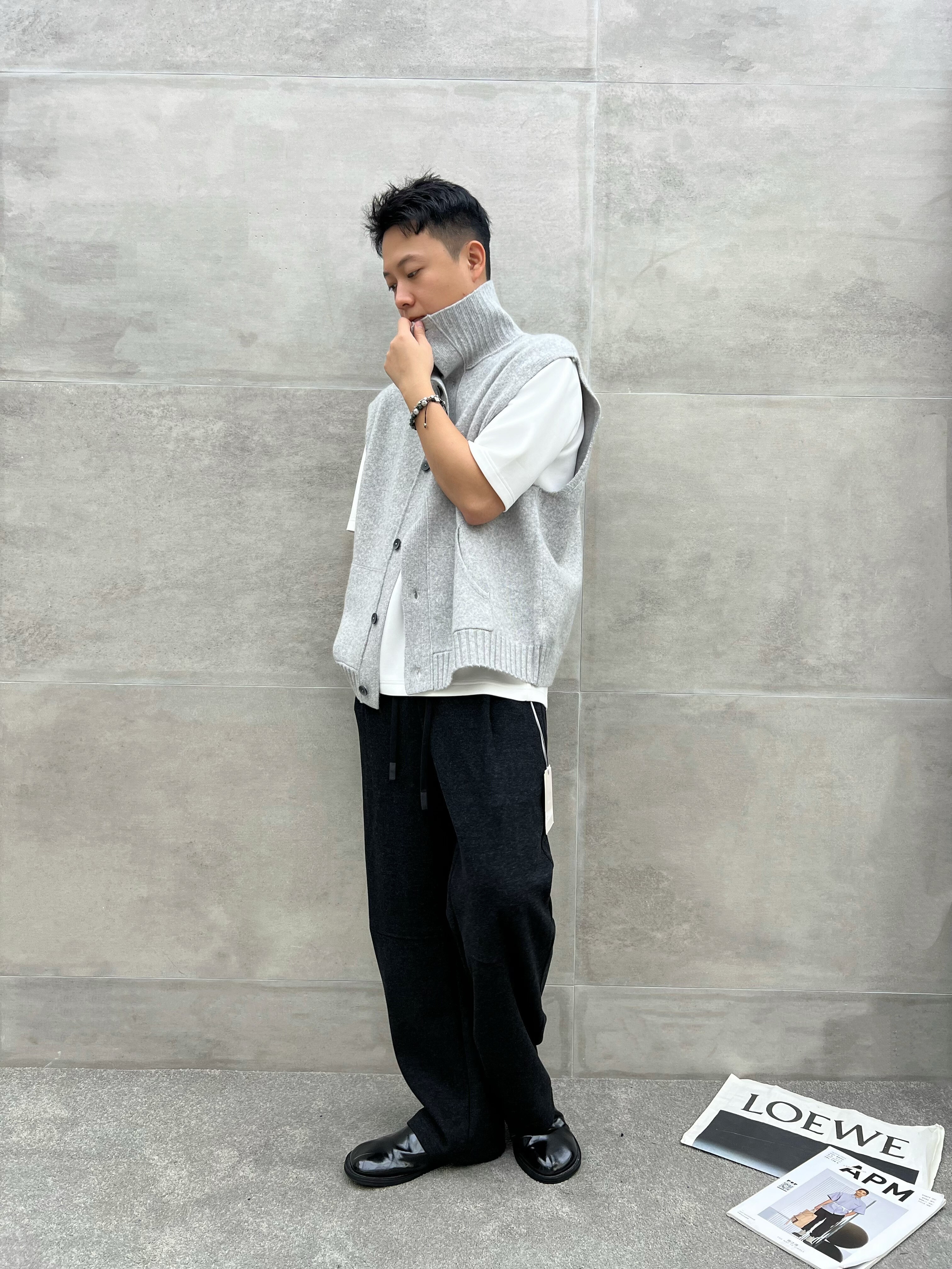 2025秋季新款男士针织马甲时尚百搭宽松休闲无袖坎肩背心外套潮