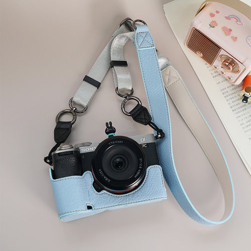 适用SONY A7C2二代相机皮套ZV-E10M2可爱收纳包白索尼A7CR防撞包