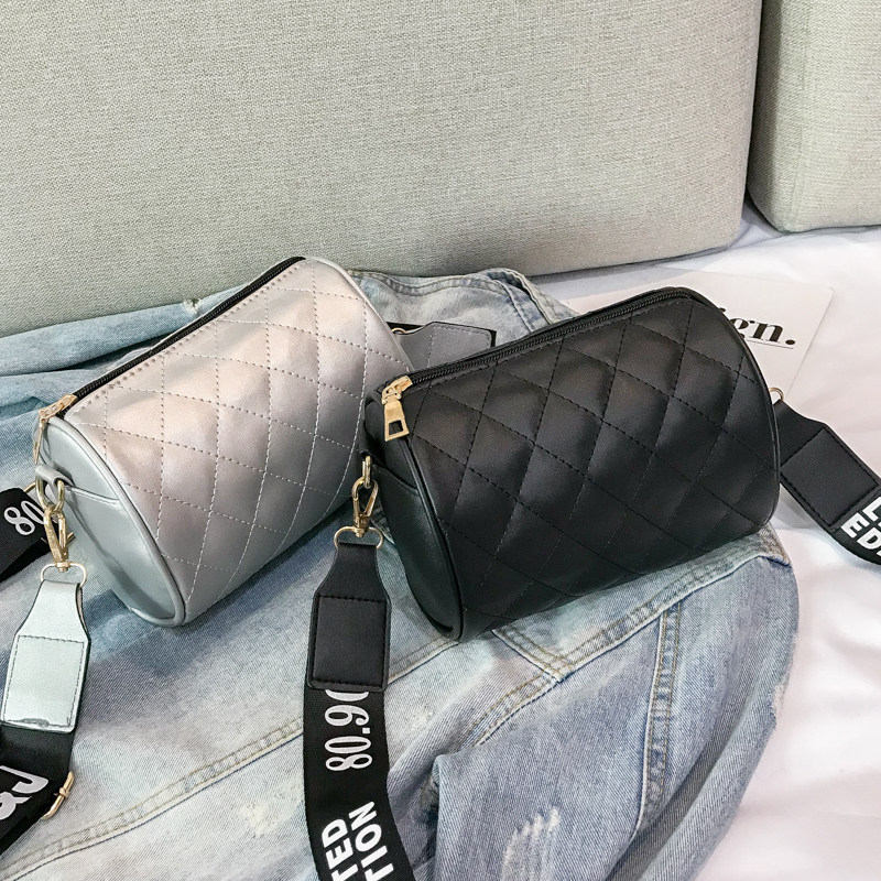 夏季小包包女2020新款潮韩版百搭斜挎包宽肩带单肩菱格时尚圆筒包