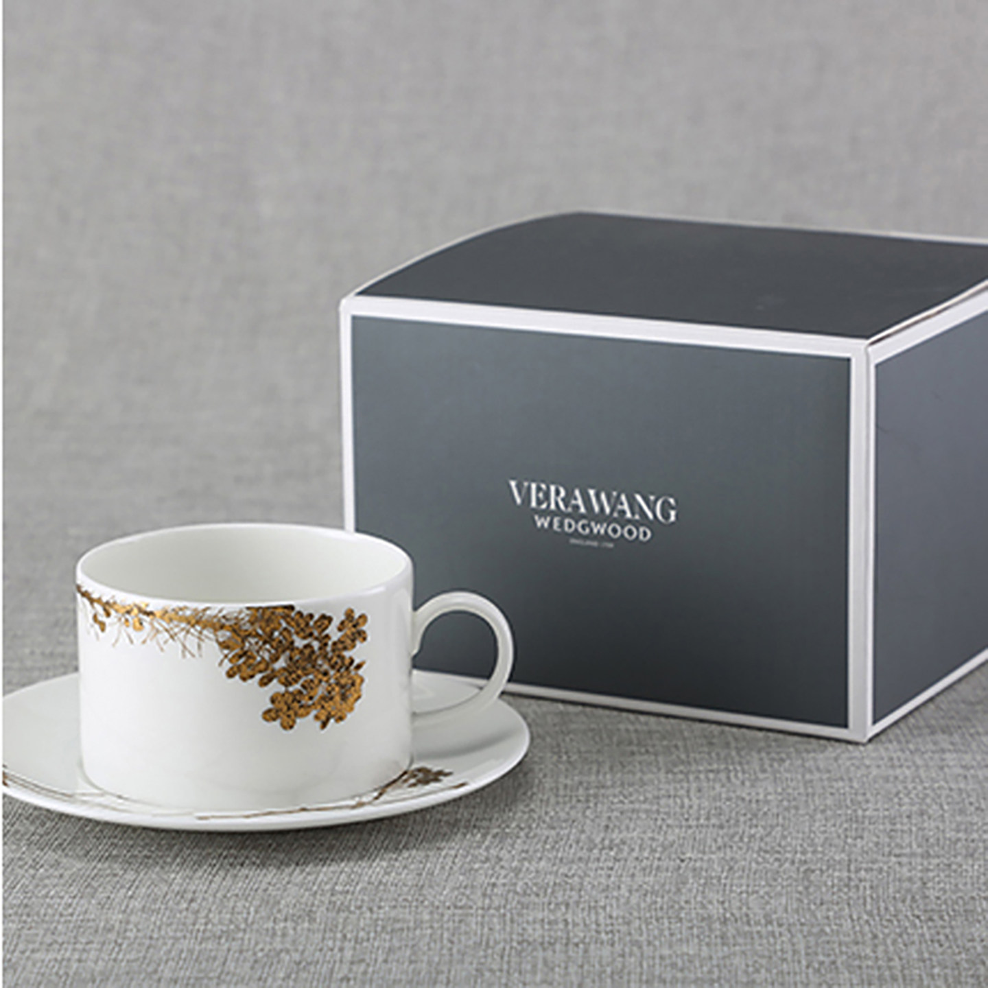 WEDGWOOD王薇薇VeraWang灿金系列咖啡杯碟茶杯碟欧式骨瓷杯子茶杯 - 实物图