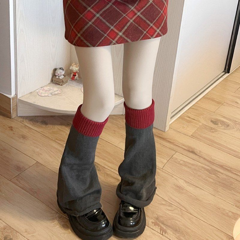 亚文化新年圣诞红中筒针织堆堆袜套女个性辣妹y2k氛围感喇叭小腿
