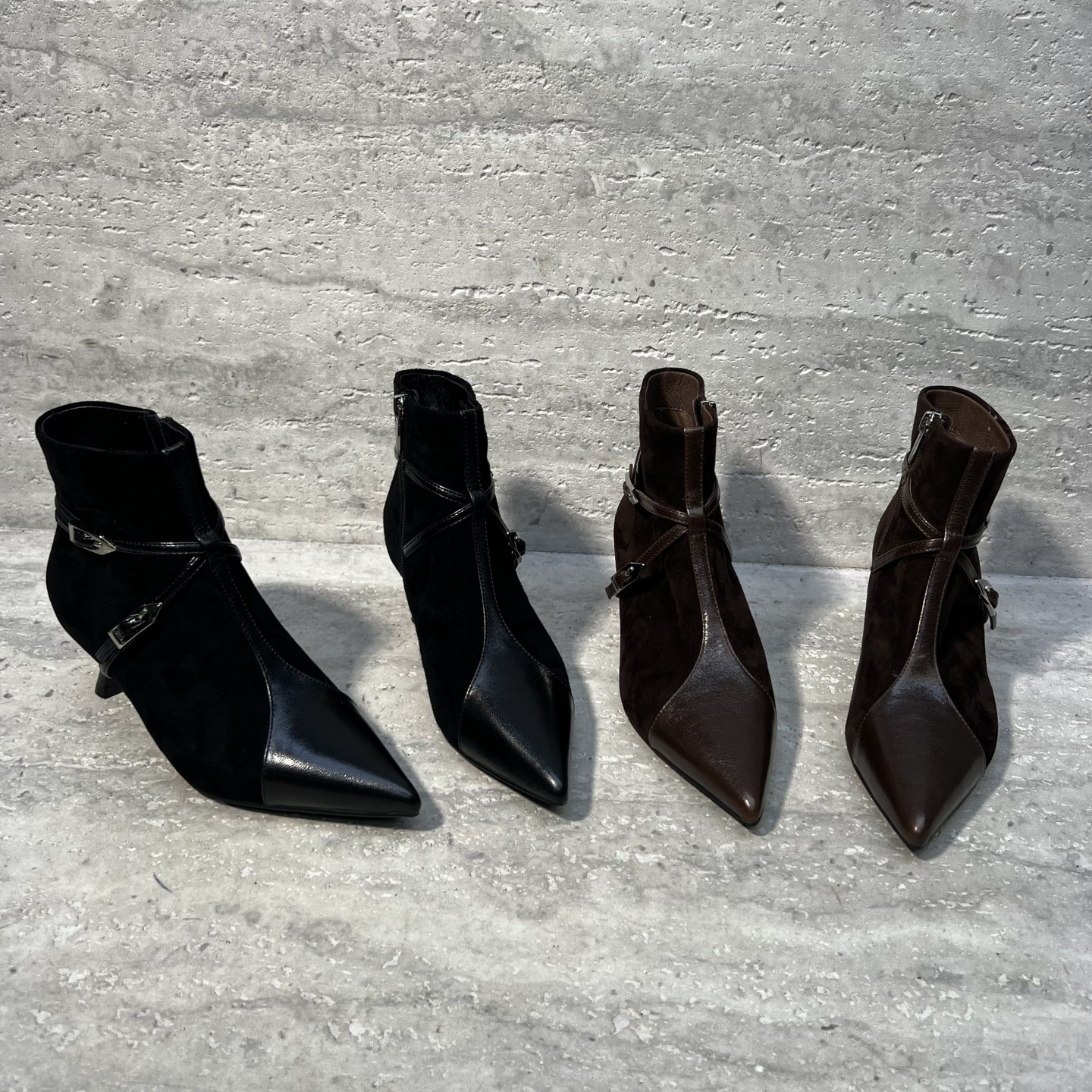 尖头细跟皮带扣侧拉链高跟鞋短靴