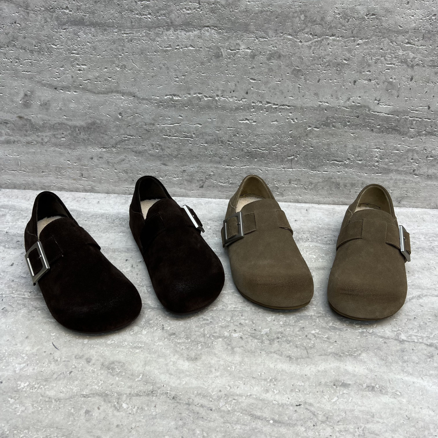 磨砂皮平底圆头皮带扣加绒棉鞋女