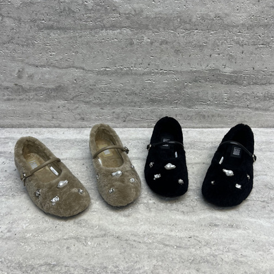 一字扣带加绒保暖玛丽珍鞋毛毛鞋