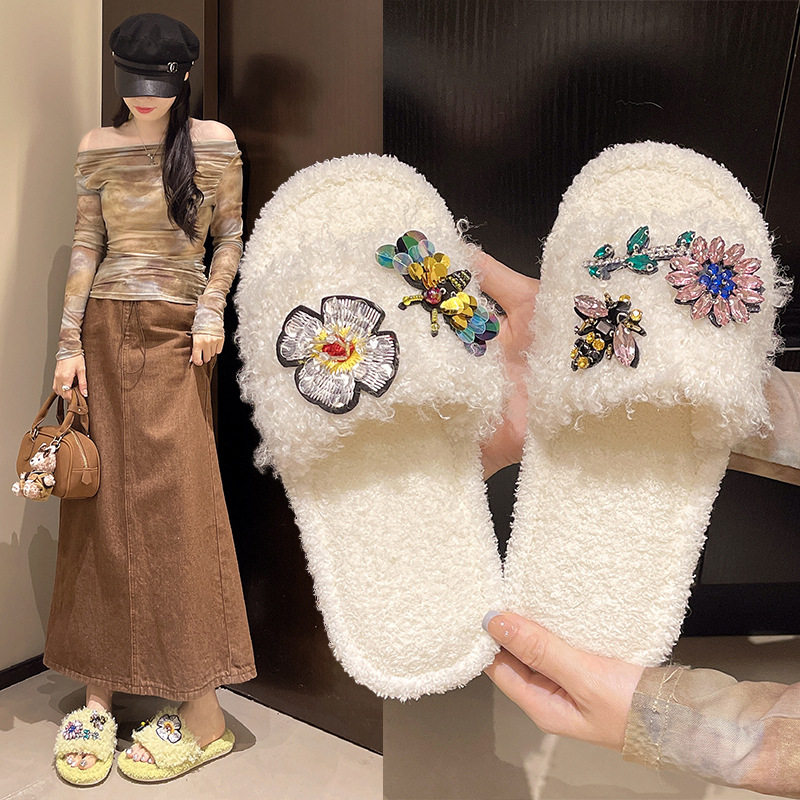 韩版水钻蜜蜂花朵毛毛拖鞋懒人居家软底一字拖冬季外穿防滑棉拖女