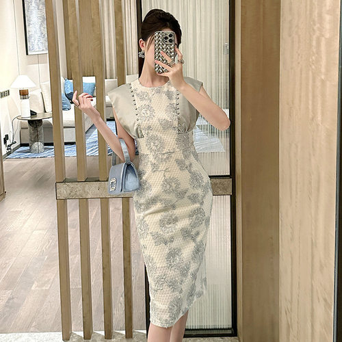 夏季新款女法式圆领刺绣蕾丝连衣裙中长款显瘦遮肉通勤裙子51359