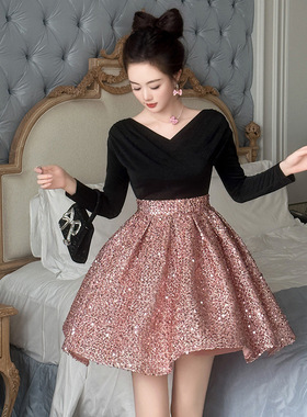 礼服裙女2025春装新款法式V领露锁骨收腰拼接粉色亮片连衣裙65196