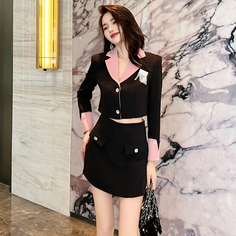 2025秋冬装新款女装设计感撞色西装短外套包臀裙时尚两件套50488