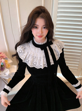 2026春装新款女法式减龄蝴蝶结花边收腰显瘦黑色丝绒连衣裙41136