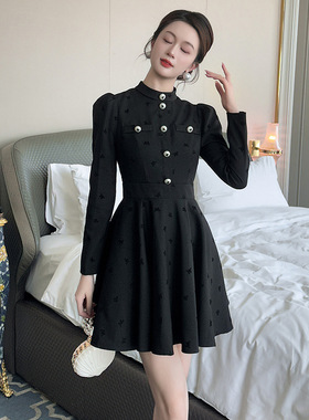 2025春装新款女装法式千金立领单排扣刺绣收腰蓬蓬连衣裙21457
