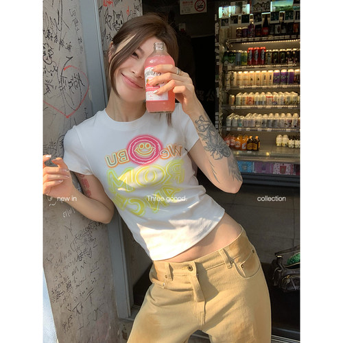 三吉笑脸logo字母短袖印花紧身T