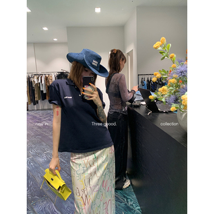 缎面涂鸦字母直筒长半裙 涂鸦艺术生 THREE GOOOD殷三吉