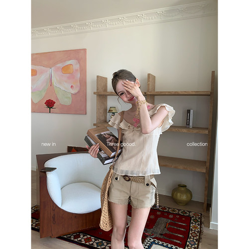 THREE GOOOD殷三吉 V领设计荷叶边扭结层次感上衣Y725A04070-1