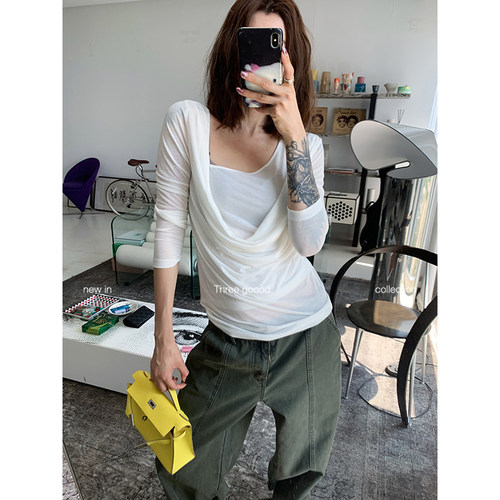 叠穿设计荡领褶皱长袖打底衫