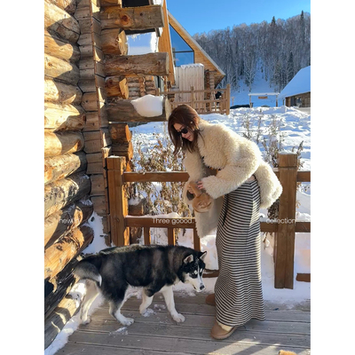 THREE GOOOD殷三吉 咖啡香草仿针织休闲细条纹抽绳半身裙女冬季