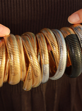 时尚欧美中古风时尚钛钢宽面手镯个性潮流拼色手环弹力蛇骨女款