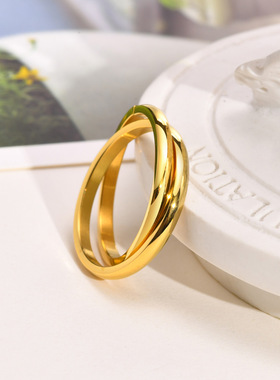 欧美时尚新款钛钢镀18K金双环戒指指环女士简约春夏新品百搭气质
