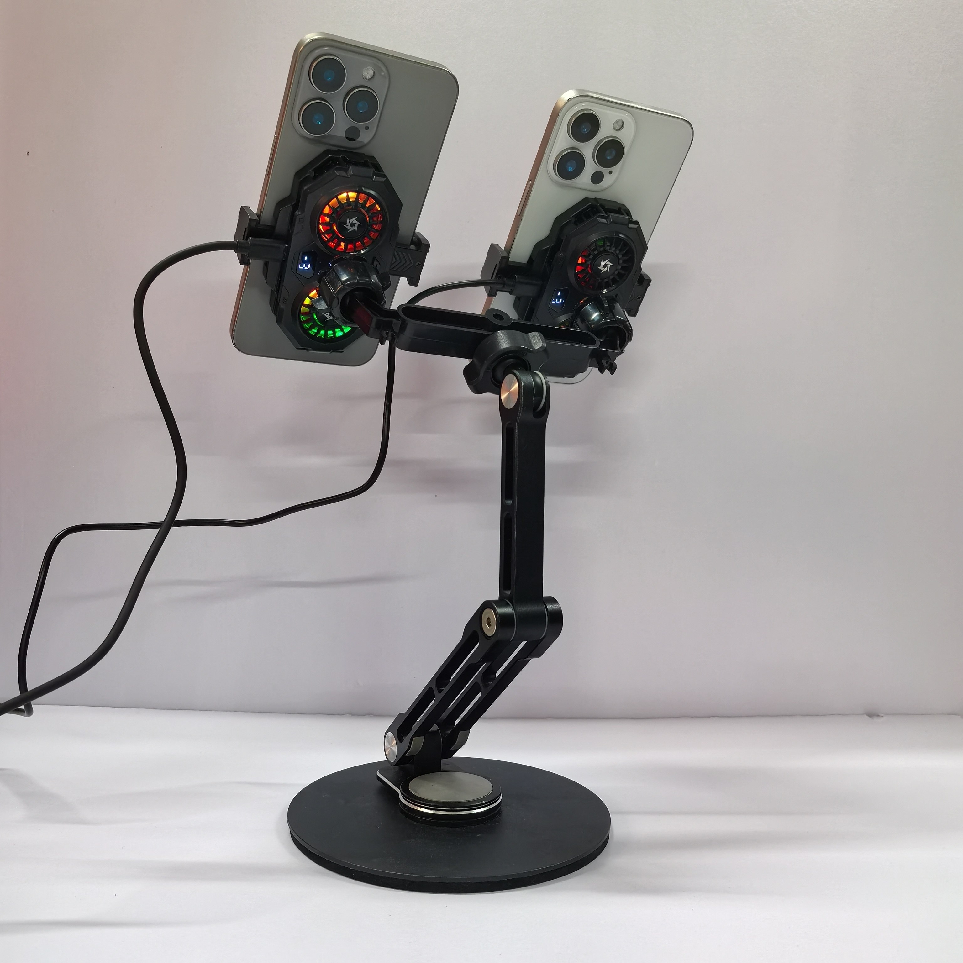 桌面直播手机散热器支架专用半导体制冷智能数显背夹支架一体旋转