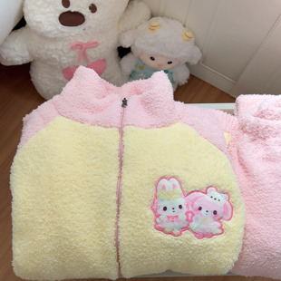 原创冬季珊瑚绒睡衣女新款啵啵兔卡通可爱开衫拉链加厚家居服套装