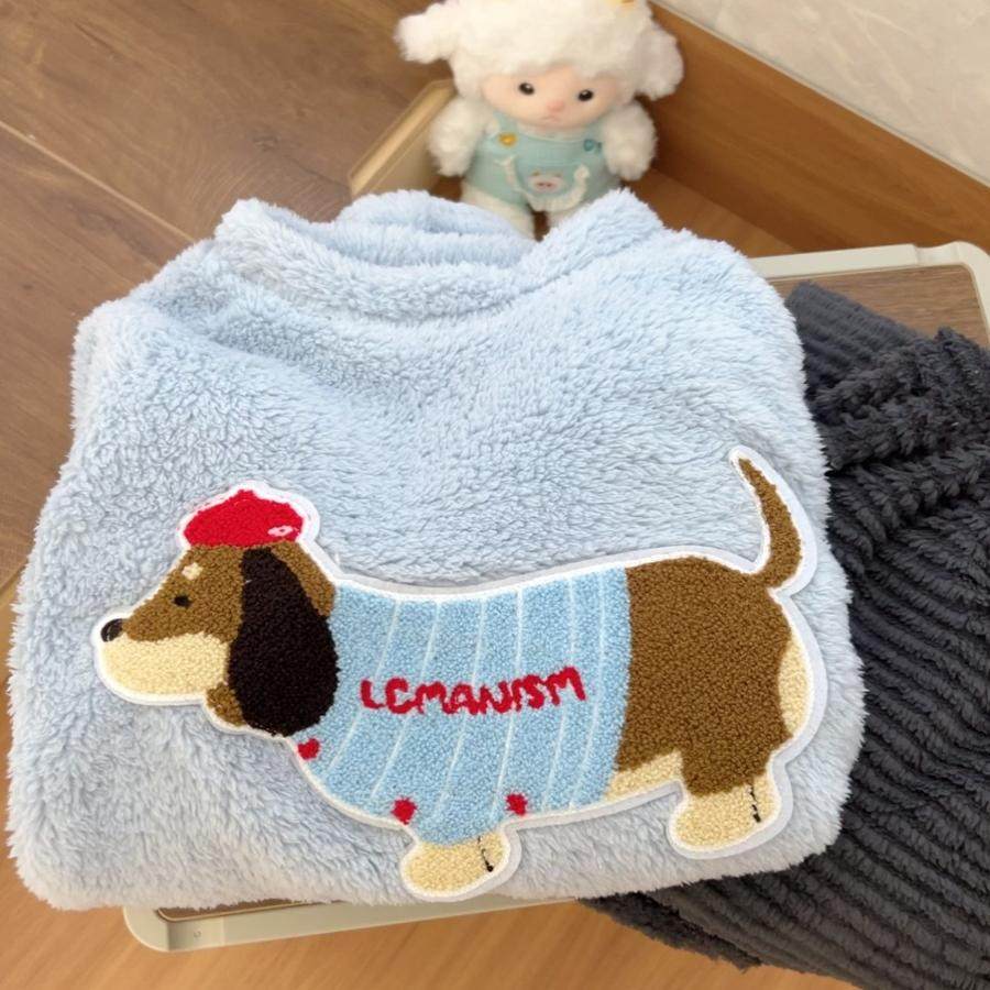 圆领ab腊肠狗睡衣女冬季珊瑚绒保暖可爱卡通长袖长裤少女家居服,女士内衣/男士内衣/家居服,睡衣/家居服套装,淘宝优惠券,粉丝福利购,淘宝优惠卷