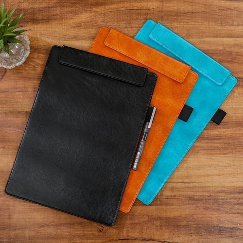 A4尺寸可手持 强磁夹持 弹性笔插可定制LOGO