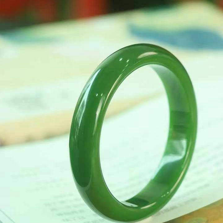 保真正品新疆和田玉手镯子苏工老坑碧玉阳绿宽版手镯菠菜绿镯子